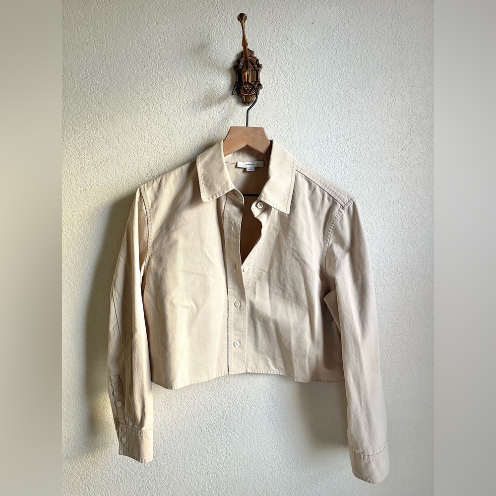 Vince Cream Cropped Button-Down Shirt